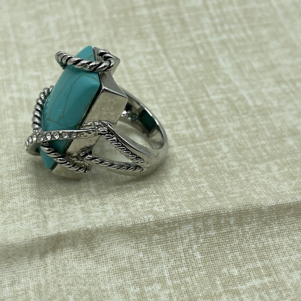 Western Boho Faux Turquoise Ring Size 8 Silver Tone Southwest Nautical Festival - Picture 3 of 9